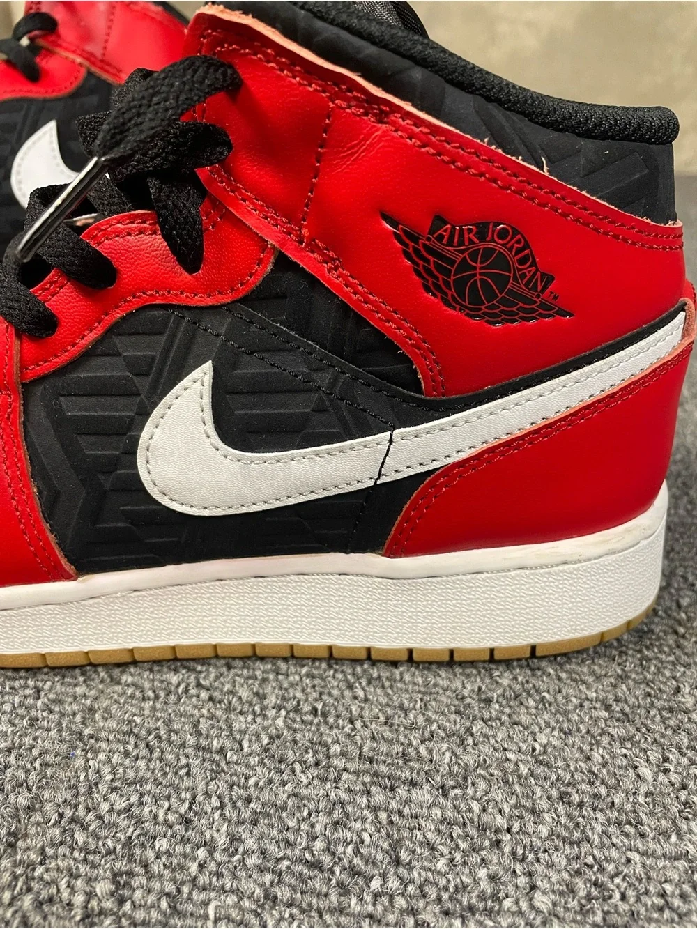 Nike Air Jordan Kids High-Top Sneakers - clean - 6Y